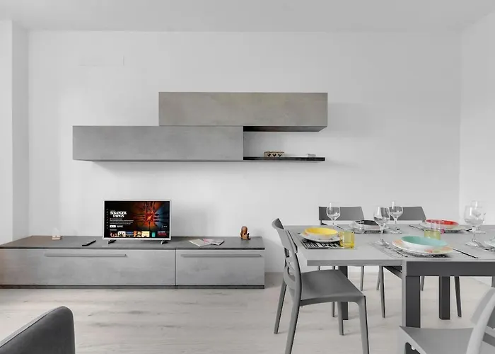 Metro M2 Famagosta-appartamento X5-self Check-in *